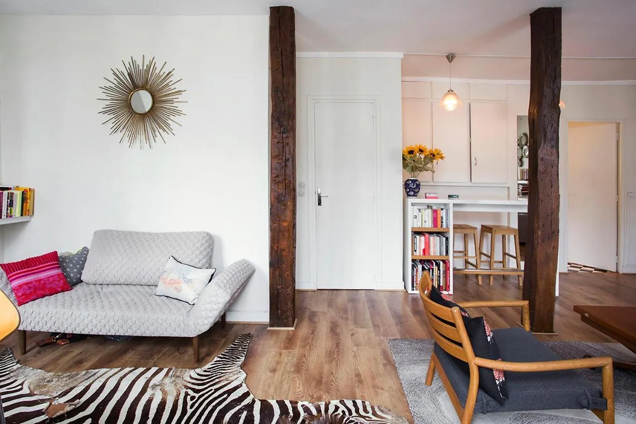 Apartment Lovely Flat Louvre, Heart Of Paris! France